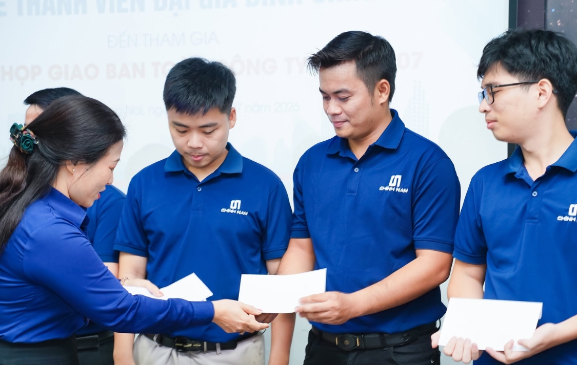 HỌP GIAO BAN THÁNG 7: CHÍNH NAM LAN TỎA GIÁ TRỊ VĂN HÓA, TẠO ĐỘNG LỰC CHO CHẶNG ĐƯỜNG MỚI